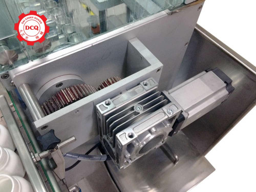 Máy Rửa Bằng Khí Nén & Hút Chân Không Tự Động